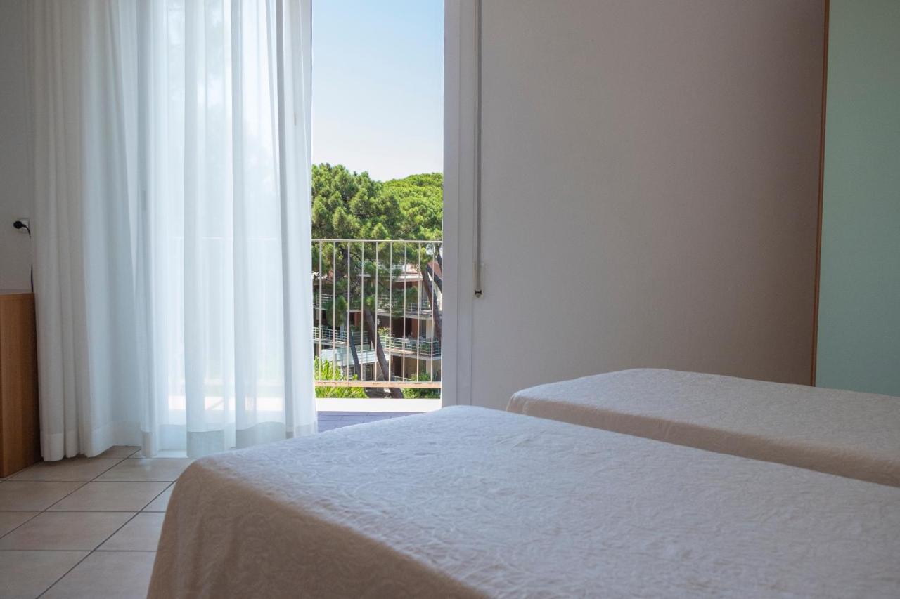 Hotel Orsa Maggiore Морской Милан Экстерьер фото